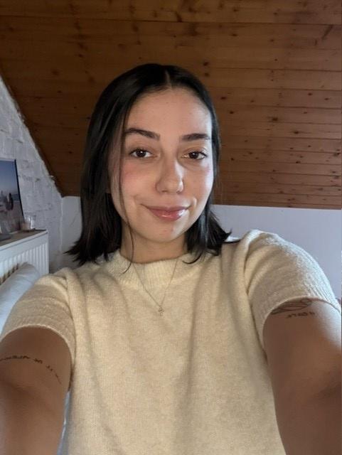 Laura Faria Pimentel