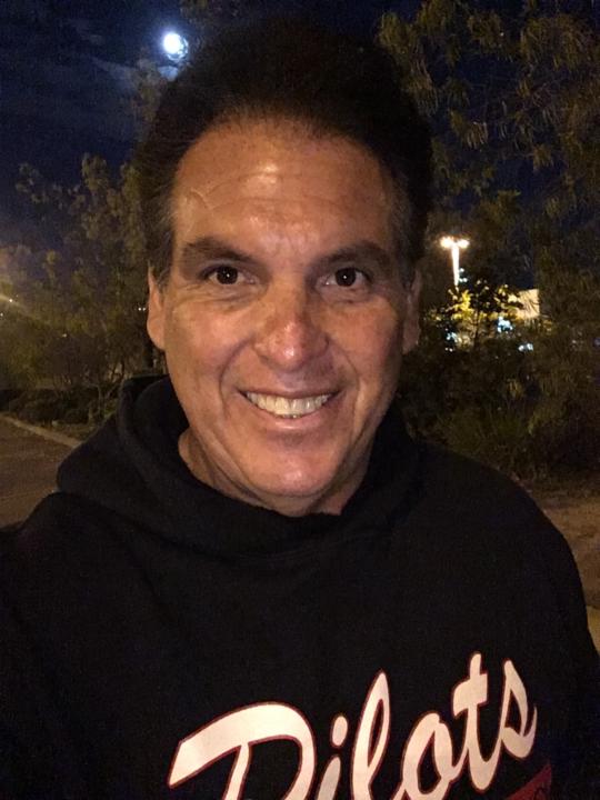 Joe Saenz