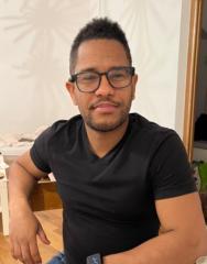 Oniel González