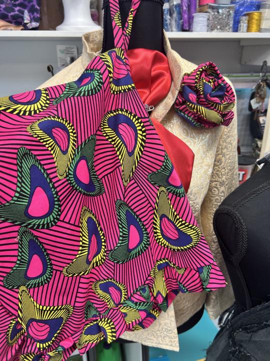 Lap scarf and lapel pin