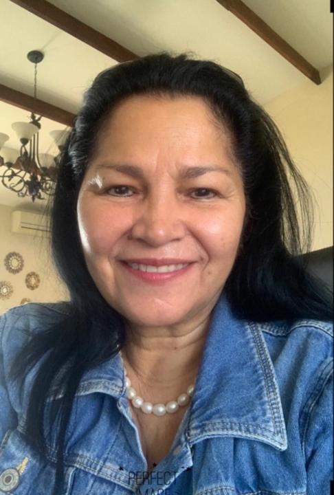 Maribel DEL CID de CABALLERO