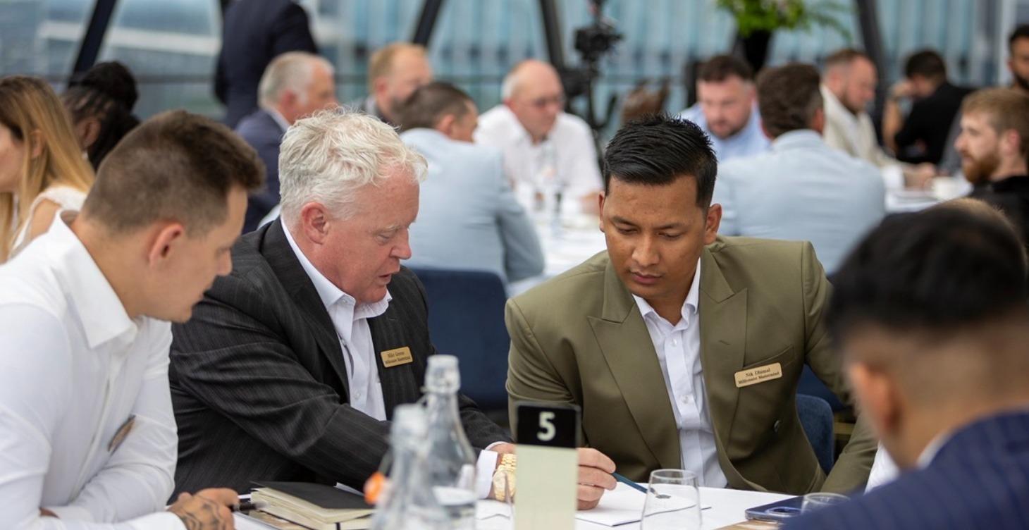 10 Behaviours of the super-successful