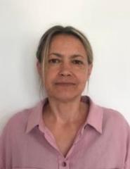 Zsuzsa Tar