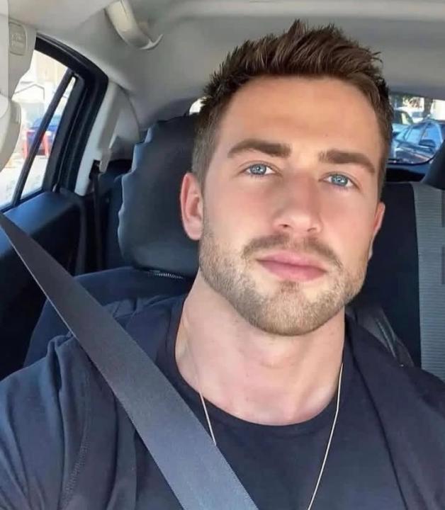 Ethan Carrow