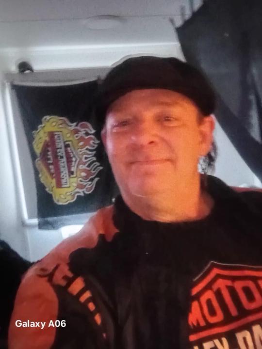 Raymond Bennett