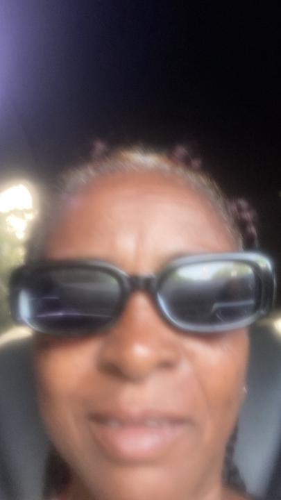 Juliet John q Quintero