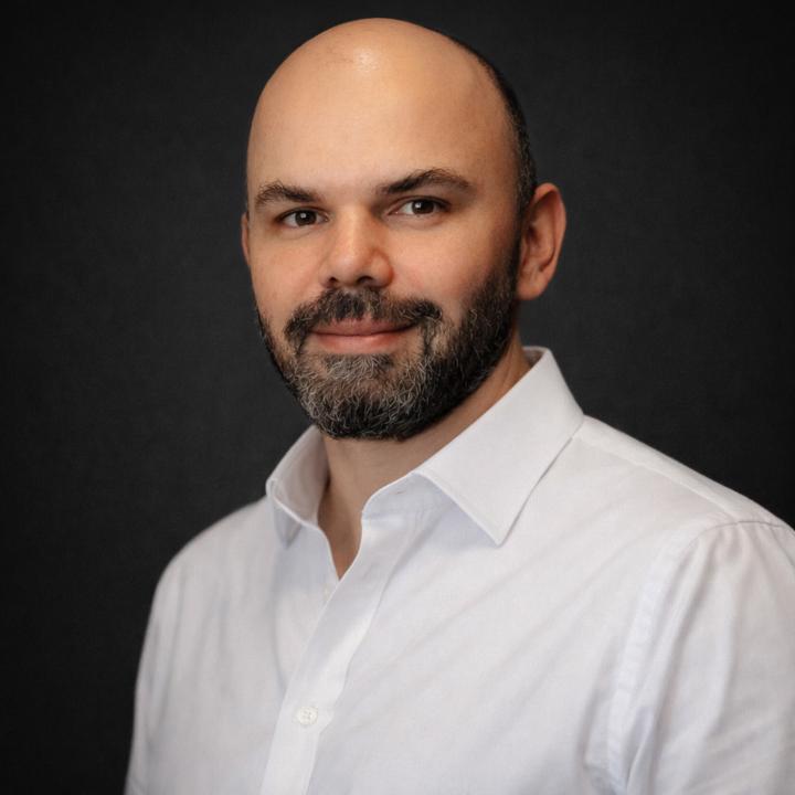 Tóth János Olivér