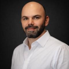 Tóth János Olivér