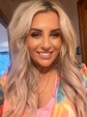 Nikki Mackenzie