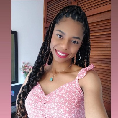 Yili Fernanda Toro Valencia