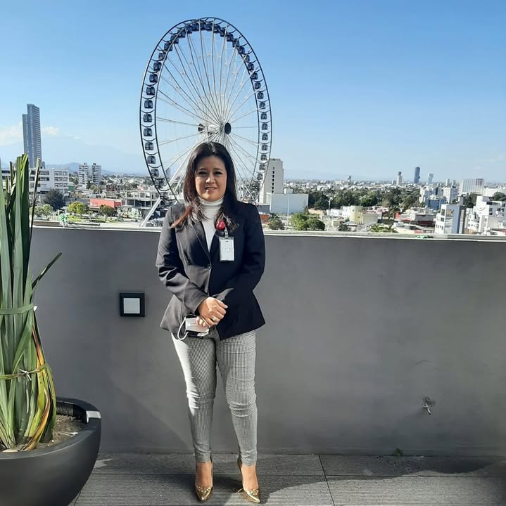 Laura Escobedo Flores