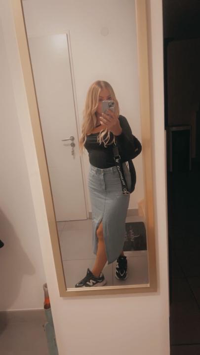 Coralie Sienna