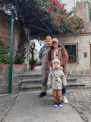 Mayra Veneros Lescano