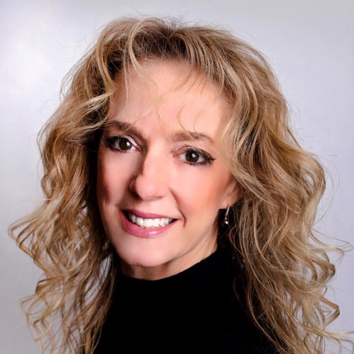 Kristin Delves