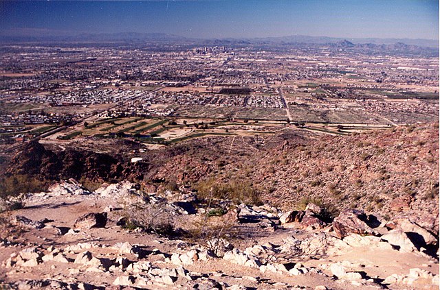 Ahwatukee – Mountain-Locked Village