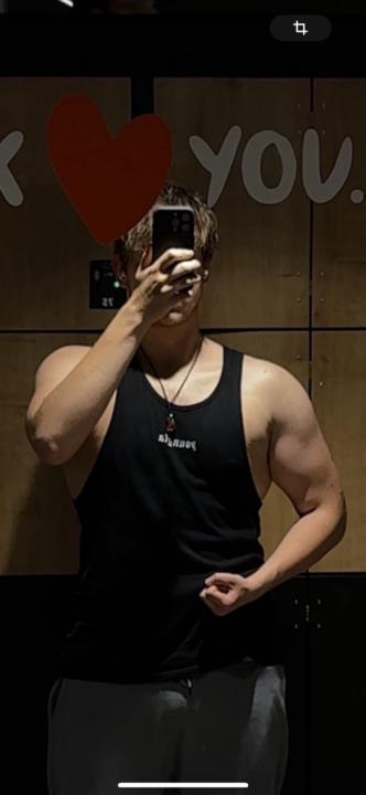 Flinn Roth