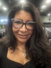 Evelyn Valdez