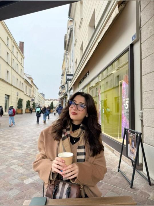 Amélie Chloé Élise