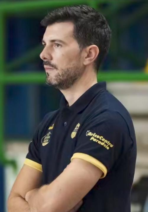 Alberto Ramos