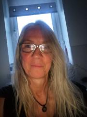 Lesley Smart