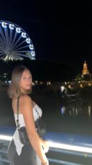 Naely Victoria