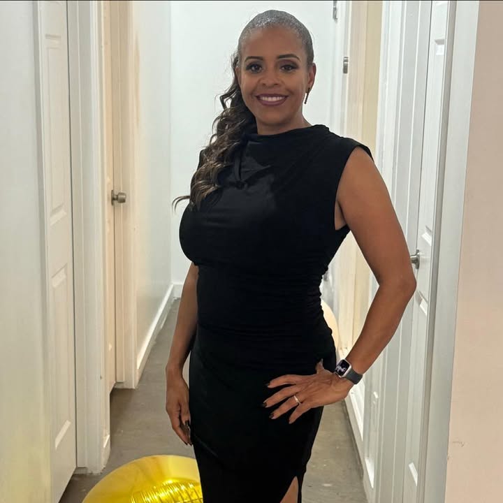 Angela Wright