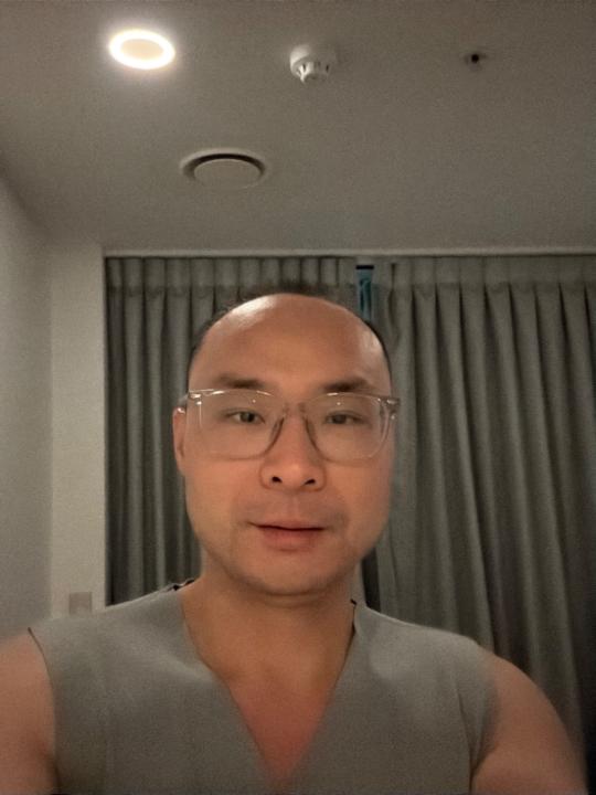 Zhuang Kang