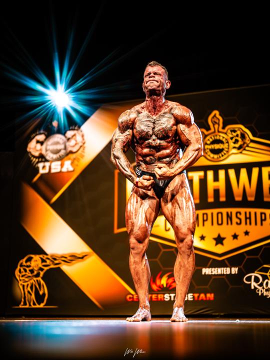 WELCOME TO THE KAYLOR ACADEMY OF LIFTING