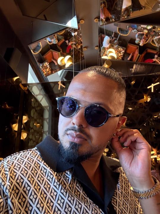 Farid Ahrary