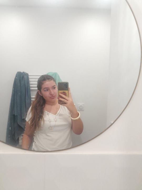 Romane Giraud Tzikunib