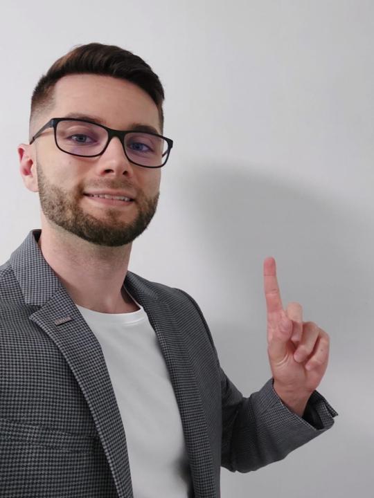 Looking for partners to outsource clients