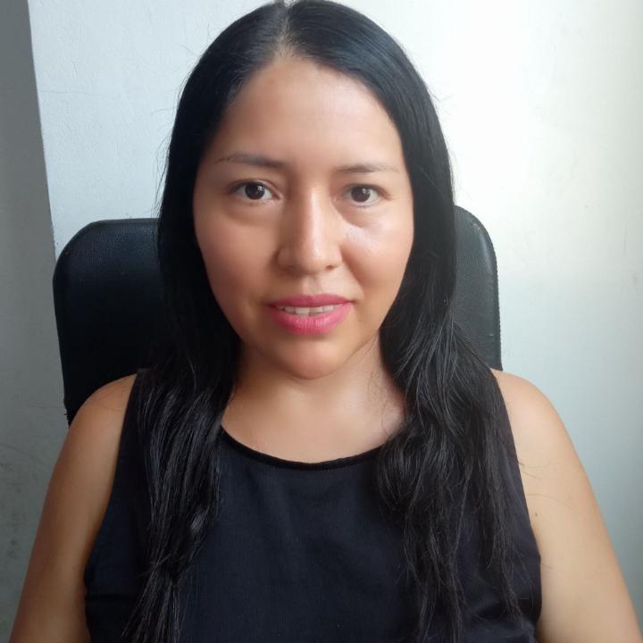 Mari Castillo