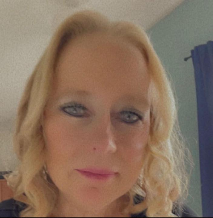 Karen Hallesey-williams