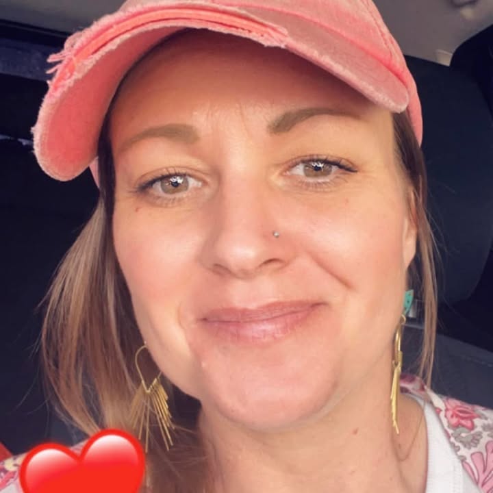 Kerri Mayhew