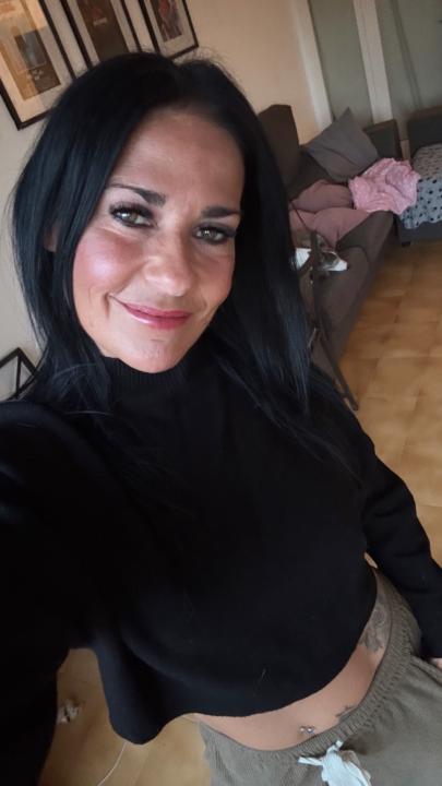 Nadia Aljanabi