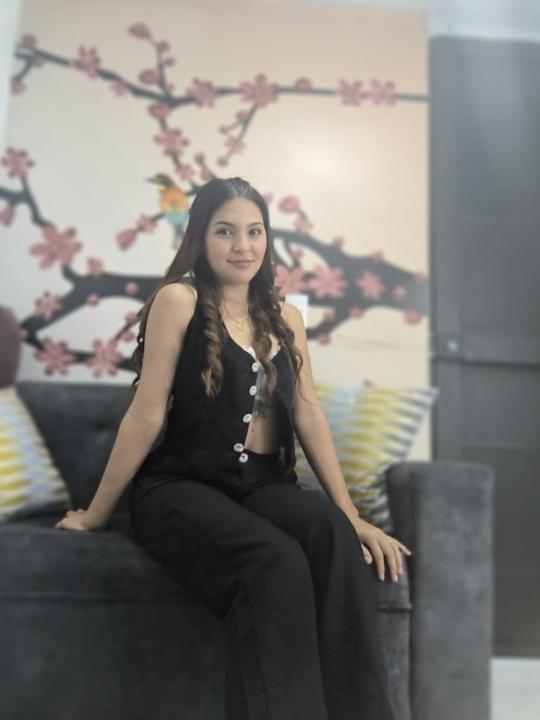 Mishell Bustamante