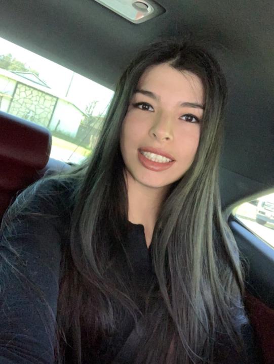 Bella Flores