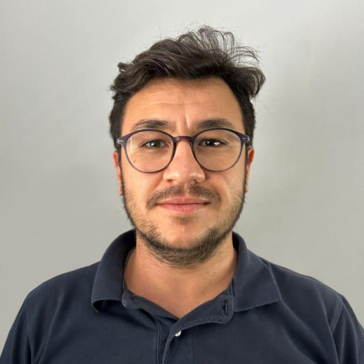 Emre Ak