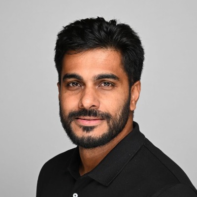Vineet M