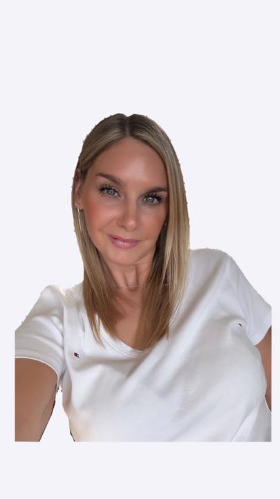 Andrea Hargitai-Kovacs