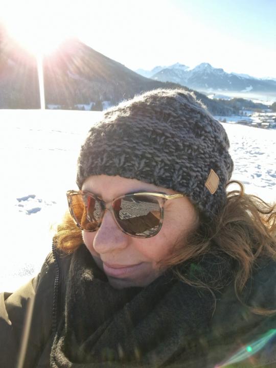 Arzu Naskau