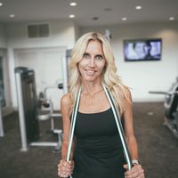 Julie Derr