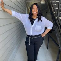 Chandra Perry