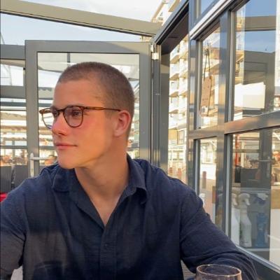 Jeff 𝕃𝕖 𝔾𝕠𝕣𝕚𝕤