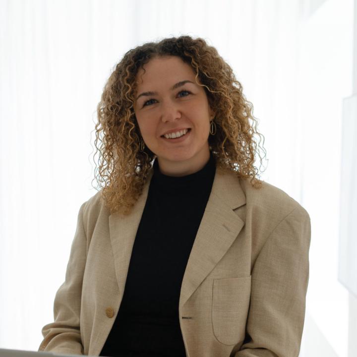 Laura Kusnier