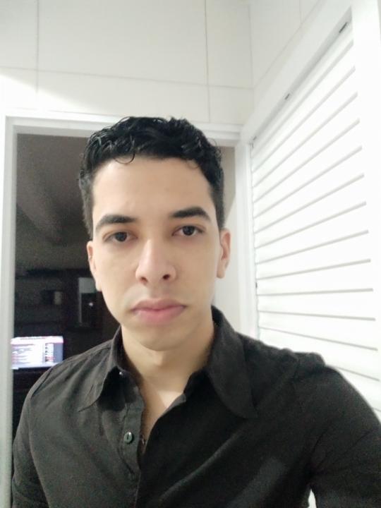 Juliano Gomes