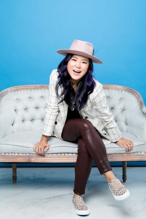 Gloria Chou