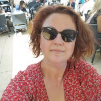 Emmanuelle Ribouchon