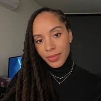 Simone Smith