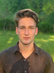 Alex U